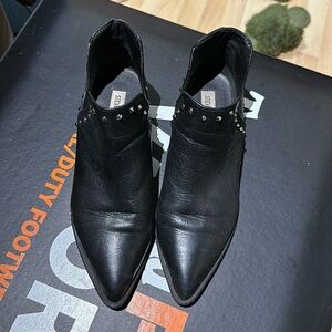 Steve Madden Bootie